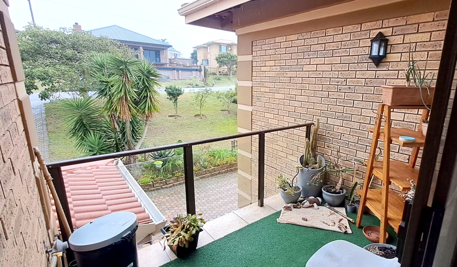 5 Bedroom Property for Sale in Reebok Western Cape